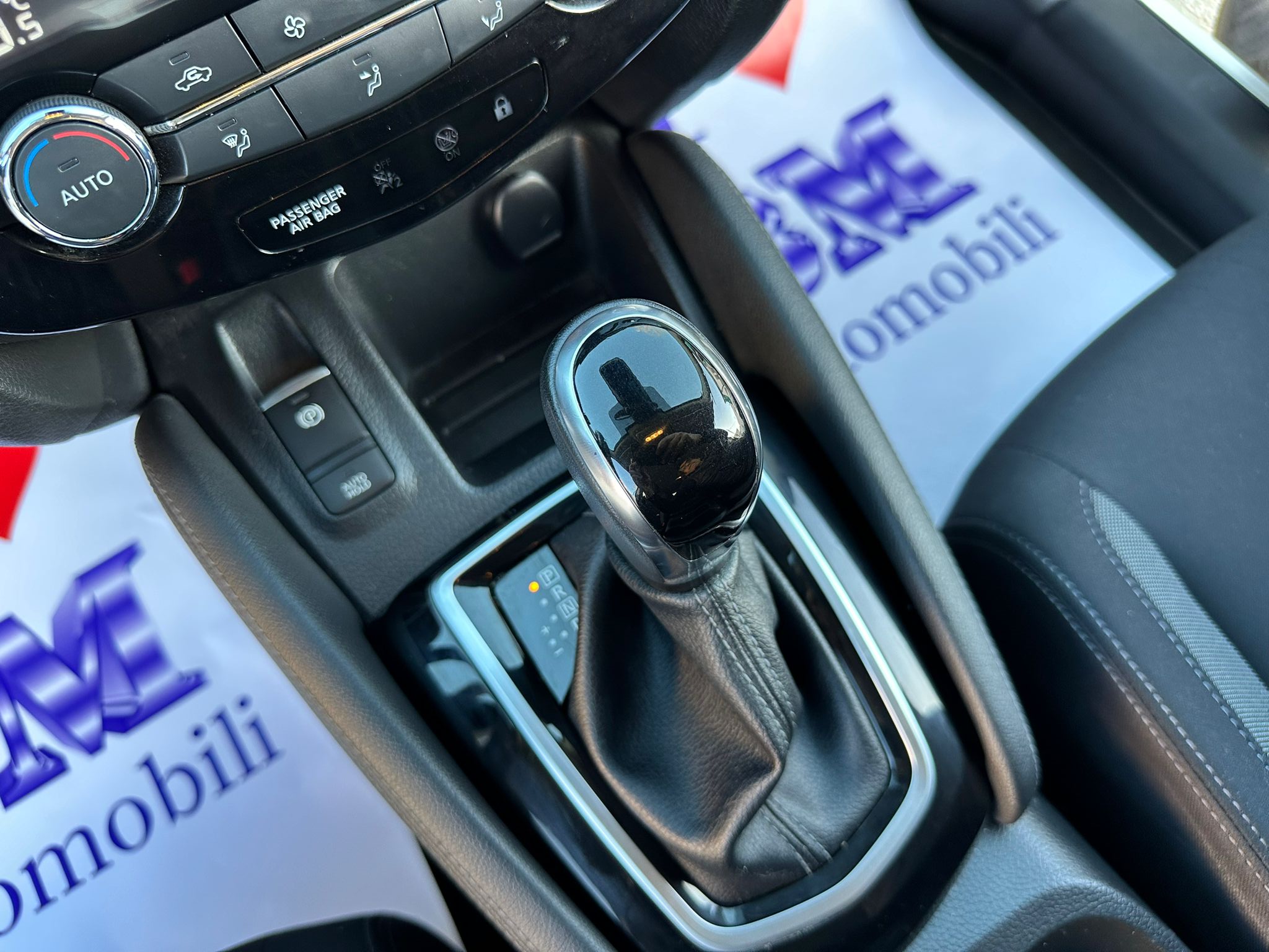 BM Automobili Pescara, SPECIALIZZATI NELLA COMPRAVENDITA DI VEICOLI SEMINUOVI BM AUTOMOBILI SRL dal 1998 punto di riferimento a Pescara per le auto di qualita’, specialisti nella compravendita di suv, 4×4, sportive, cabrio e auto d’epoca. Tutte le nostre auto sono selezionate e controllate singolarmente per garantire al cliente il massimo della qualità. Massima professionalità e cortesia al vostro servizio.