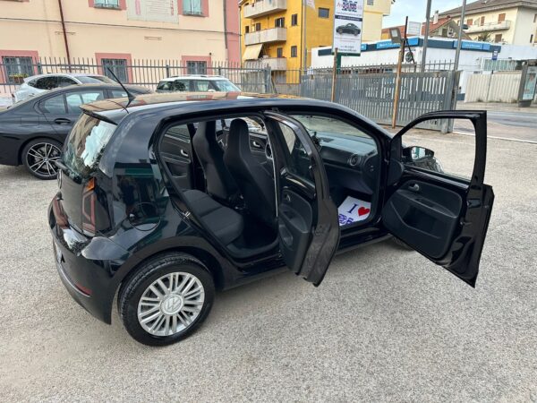 BM Automobili Pescara, SPECIALIZZATI NELLA COMPRAVENDITA DI VEICOLI SEMINUOVI