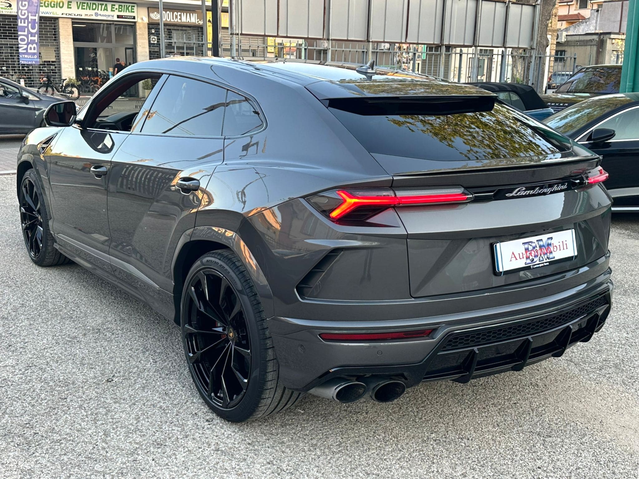BM Automobili Pescara, SPECIALIZZATI NELLA COMPRAVENDITA DI VEICOLI SEMINUOVI