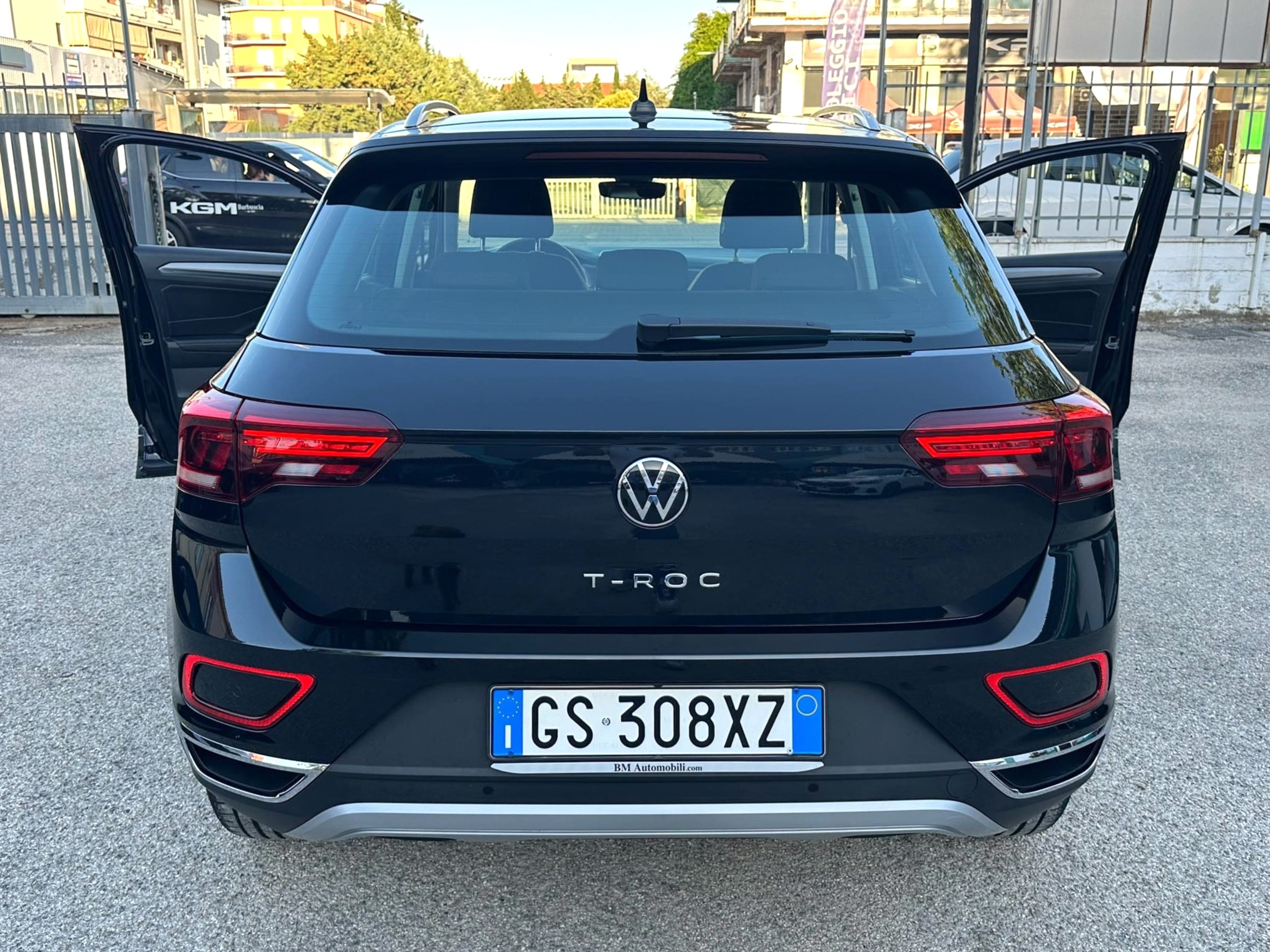 BM Automobili Pescara, SPECIALIZZATI NELLA COMPRAVENDITA DI VEICOLI SEMINUOVI