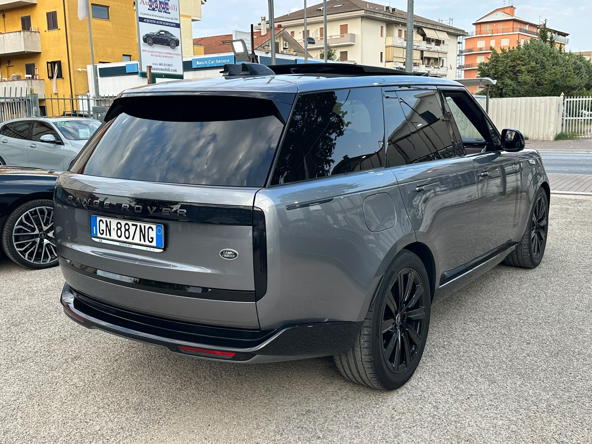 BM Automobili Pescara, SPECIALIZZATI NELLA COMPRAVENDITA DI VEICOLI SEMINUOVI