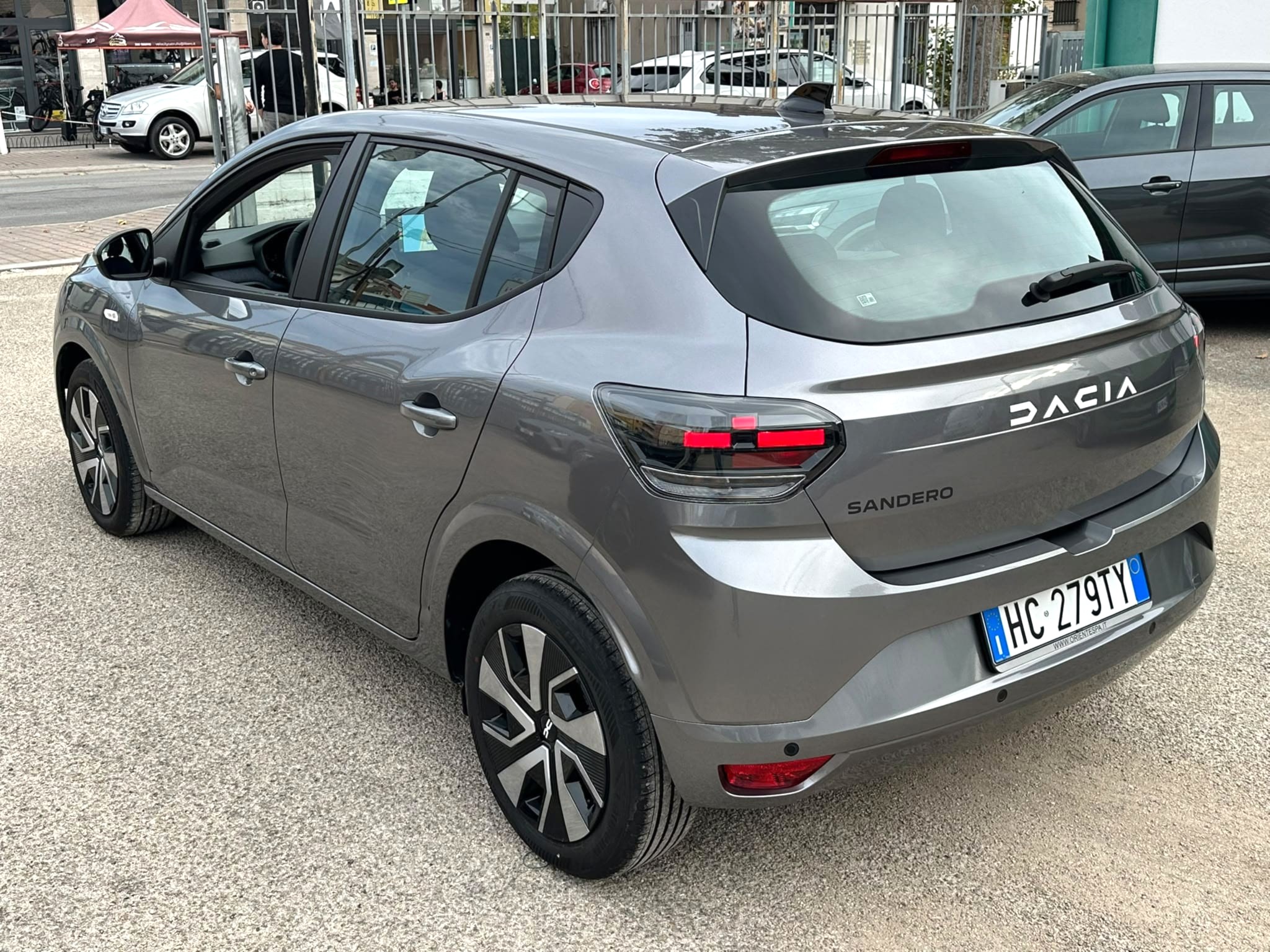BM Automobili Pescara, SPECIALIZZATI NELLA COMPRAVENDITA DI VEICOLI SEMINUOVI